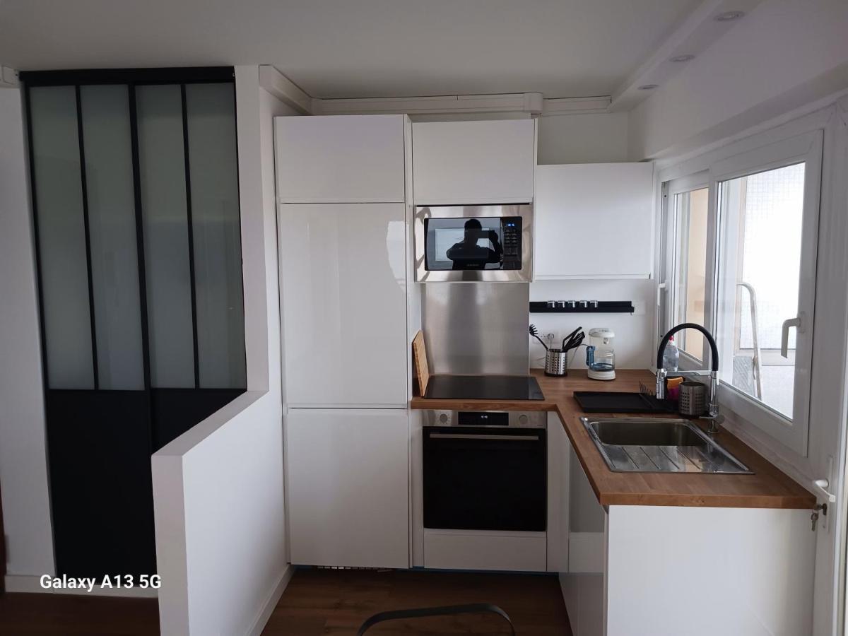 Appartement Frejus Plage - T2 -Vue Mer Feerique Extérieur photo