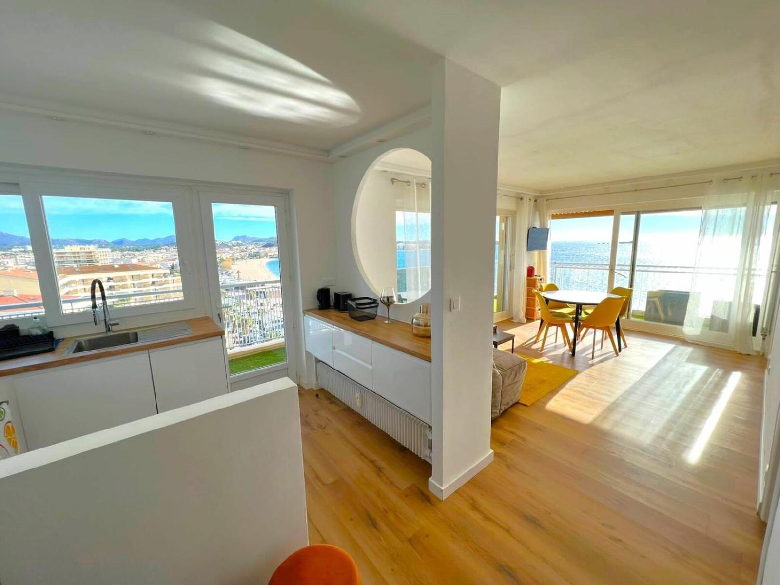 Appartement Frejus Plage - T2 -Vue Mer Feerique Extérieur photo