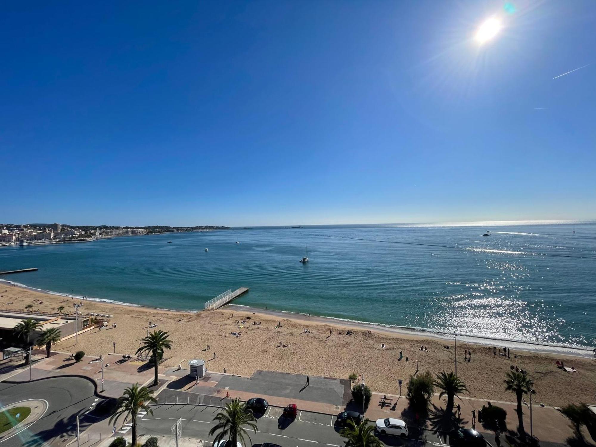 Appartement Frejus Plage - T2 -Vue Mer Feerique Extérieur photo